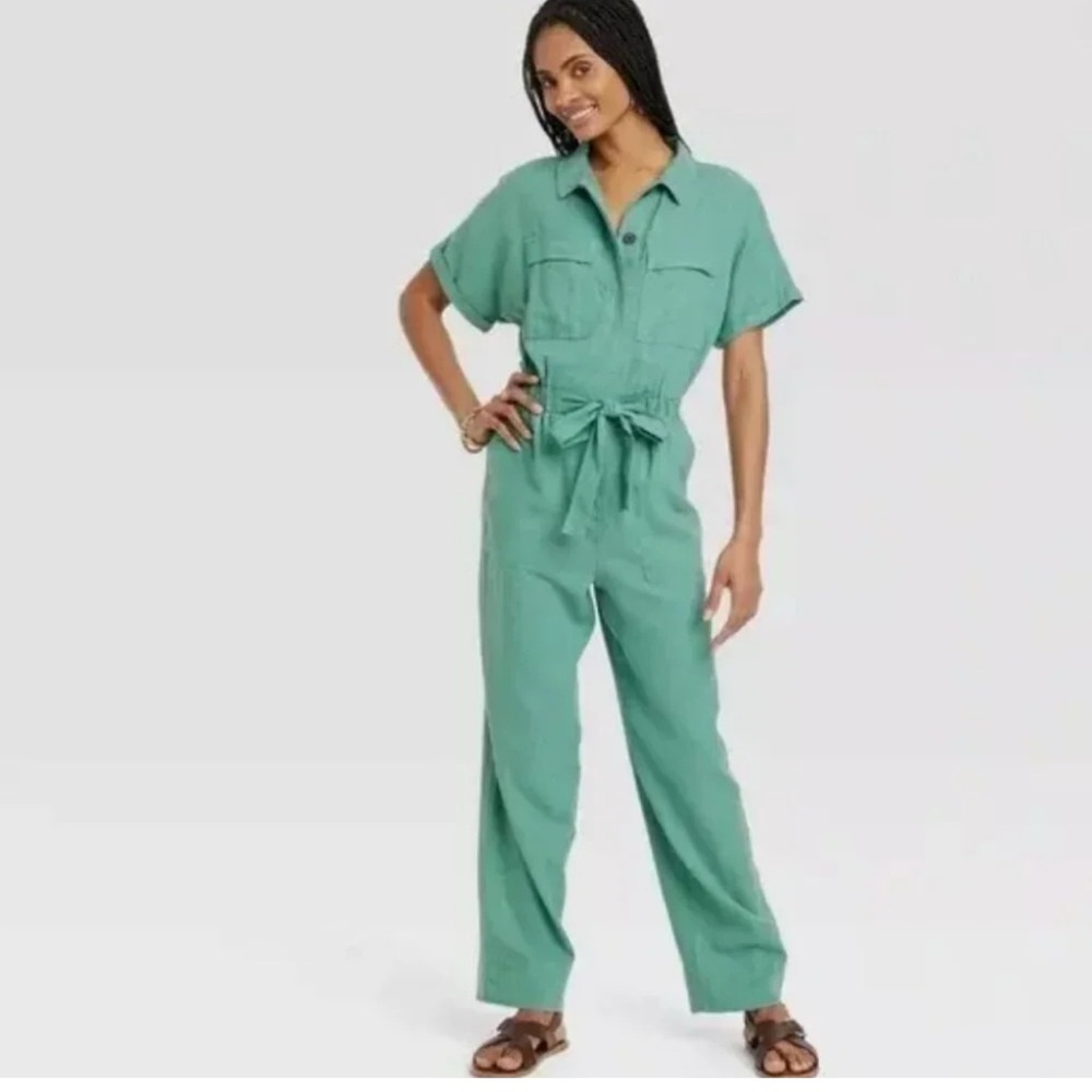 NWT Universal Threads mint linen jumpsuit SIZE 12